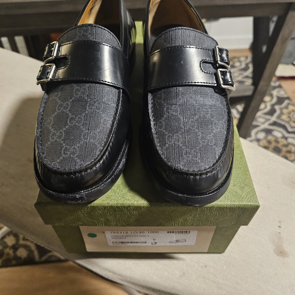 Gucci -Authentic - Picture 4 of 4